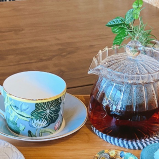 紅茶（HOT/ICE）